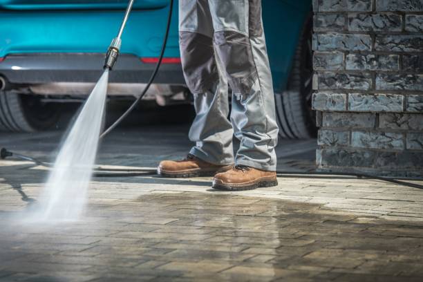 Best Driveway Cleaning and Restoration in Conrad, IA